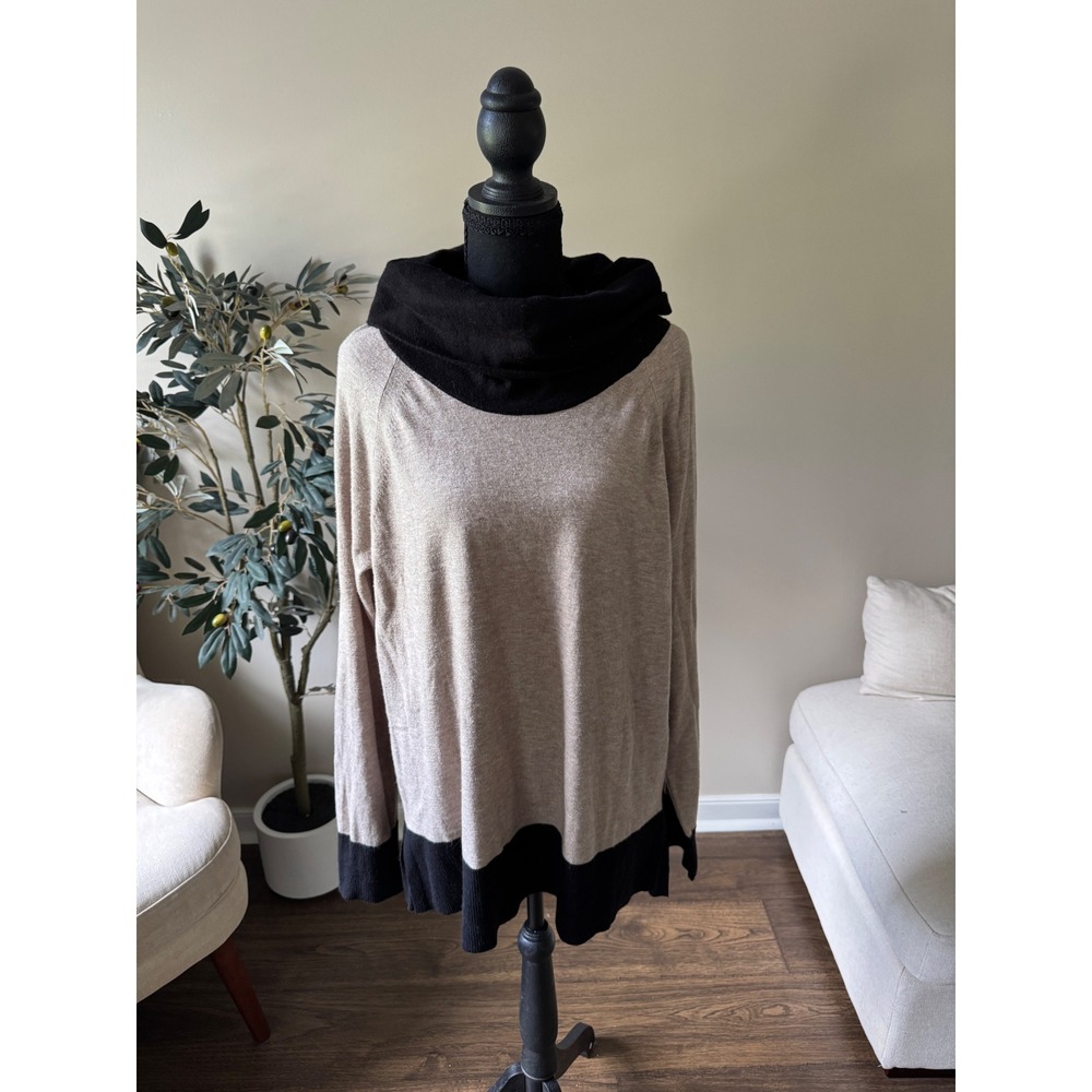 Cyrus Women Colorblock Cowl Neck Hooded Sweater Tan Black Size L CS42431
